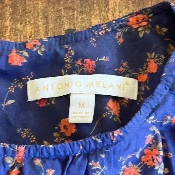 Antonio Melani | Navy, Red & Peach Floral Short Puff Sleeve Blouse - Picture 2 of 6